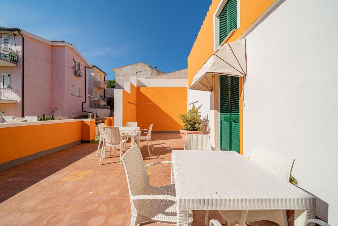 Hotel Marinaro Santa Teresa Gallura Extérieur photo