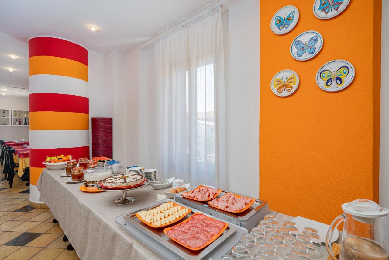Hotel Marinaro Santa Teresa Gallura Extérieur photo